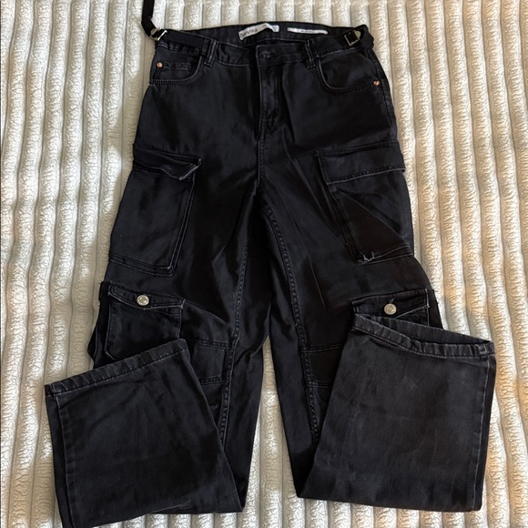 Bershka Pants - Berska black cargo pants